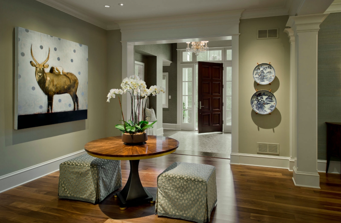 formal-entry-foyer-round-wood-table-1100x721.jpg